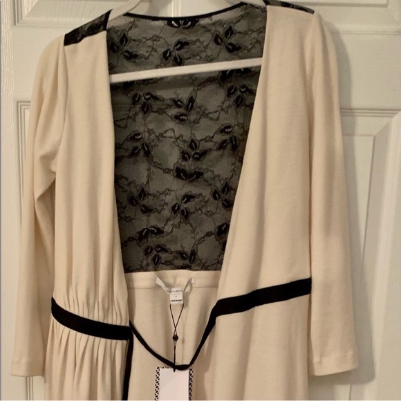 Diane von Furstenbeng Kendall Jenner Seduction Wrap dress - Picture 6 of 14